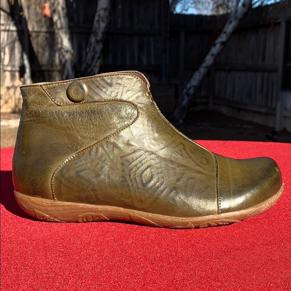 Jafa 156 Olive Booties Size 37